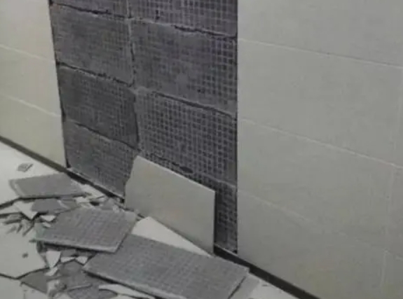 盐湖瓷砖空鼓维修公司分享下盐湖墙砖松动维修的知识